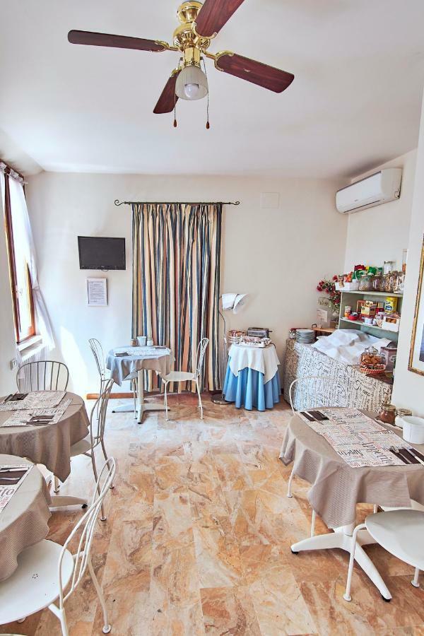 B&B Del Castello San Benedetto del Tronto Exterior photo