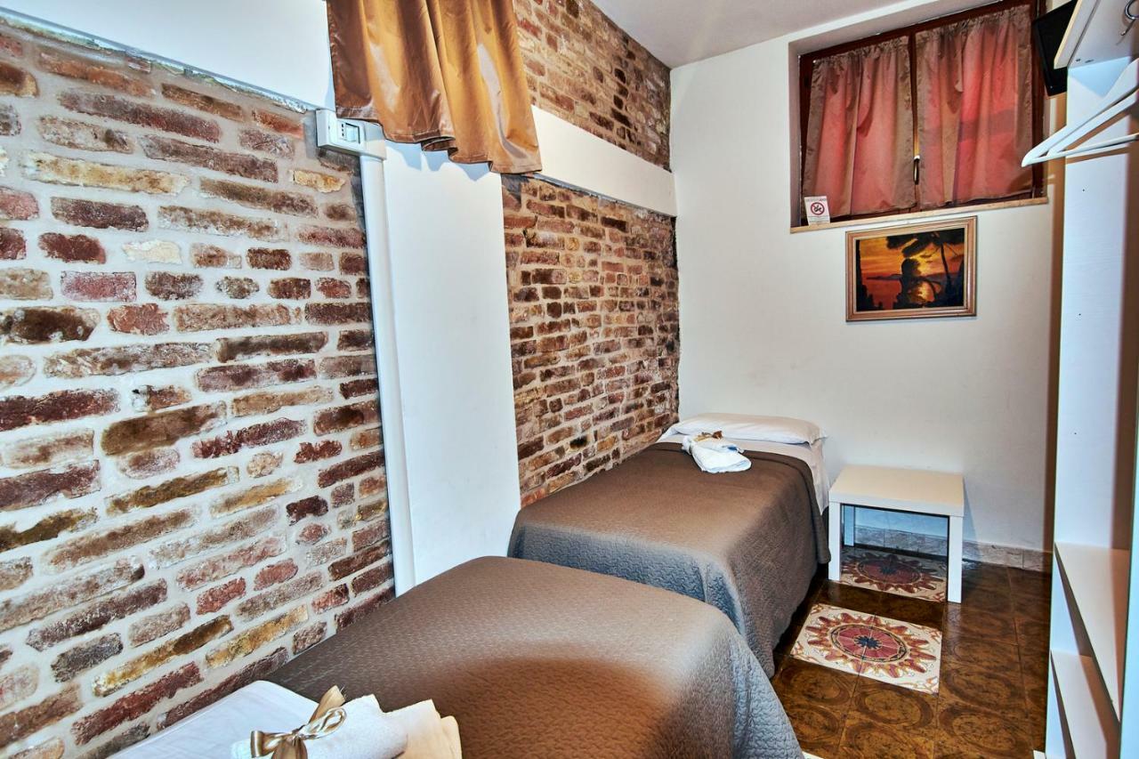 B&B Del Castello San Benedetto del Tronto Exterior photo